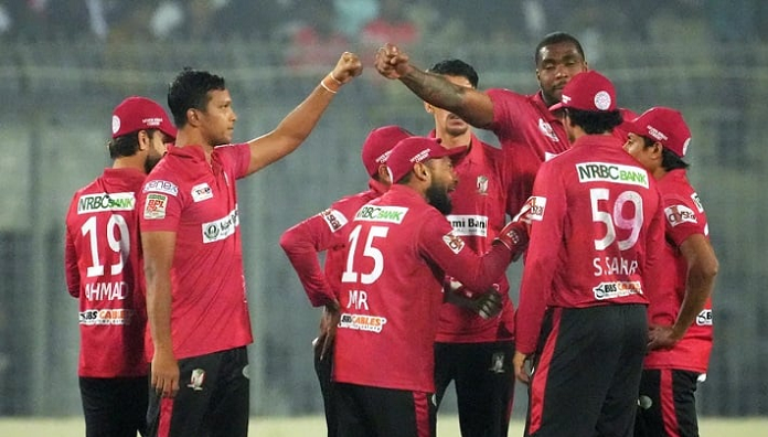 বিপিএলের ৩১তম ম্যাচে দুর্দান্ত ঢাকাকে ২৭ রানে  হারিয়েছে  ফরচুন বরিশাল
